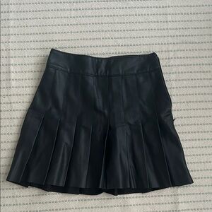 Elegant Black Pleated vegan leather Abercrombie Skirt
